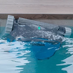 Limpiafondo automático Dolphin Carrera 35