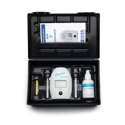 HANNA Checker HI779 Digitaler pH-Tester, Messbereich 6,5 bis 8,5, enthält Küvetten und Reagenz für 100 Tests