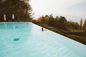 Equipamiento para piscinas - Piscina con vistas