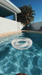 Equipamiento para piscinas