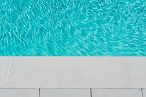 Equipamiento para piscinas