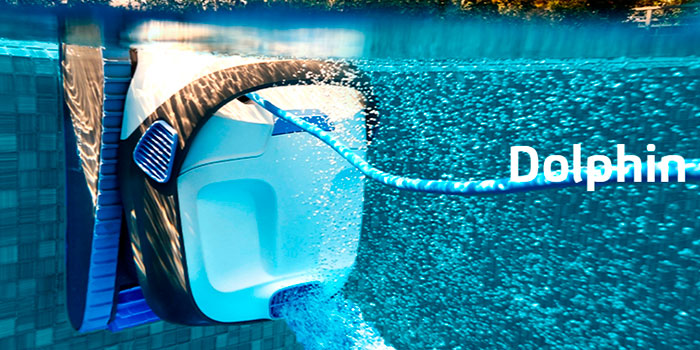 The Dolphin Carrera 40i pool cleaner provides reliable, convenient and cost-effective pool cleaning. Its reliable filtration method in all pool conditions and active brushing on every surface optimise pool hygiene.